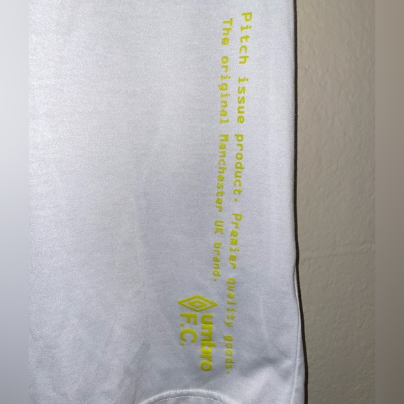 Umbro Soccer Jersey - Picture 2 of 6